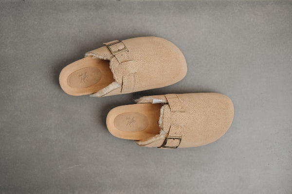 birds eye view of the baba tabac clog 