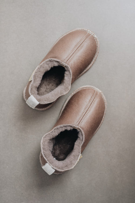Westmorland Sheepskins Slipper for Children Warm and Soft