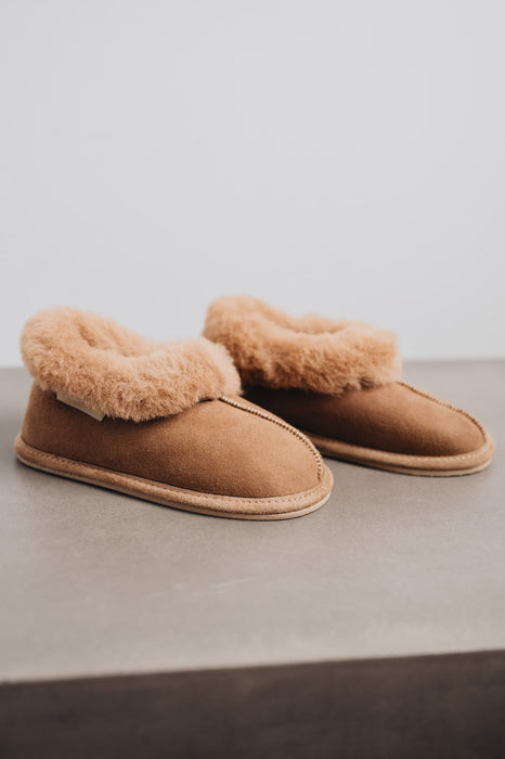 ORLA Childrens Sheepskin Slipper Boots with Sole (British Sheepskin)