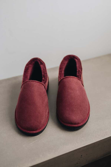 Bordeaux coloured loafer style sheepskin slipper - Tilly front on view